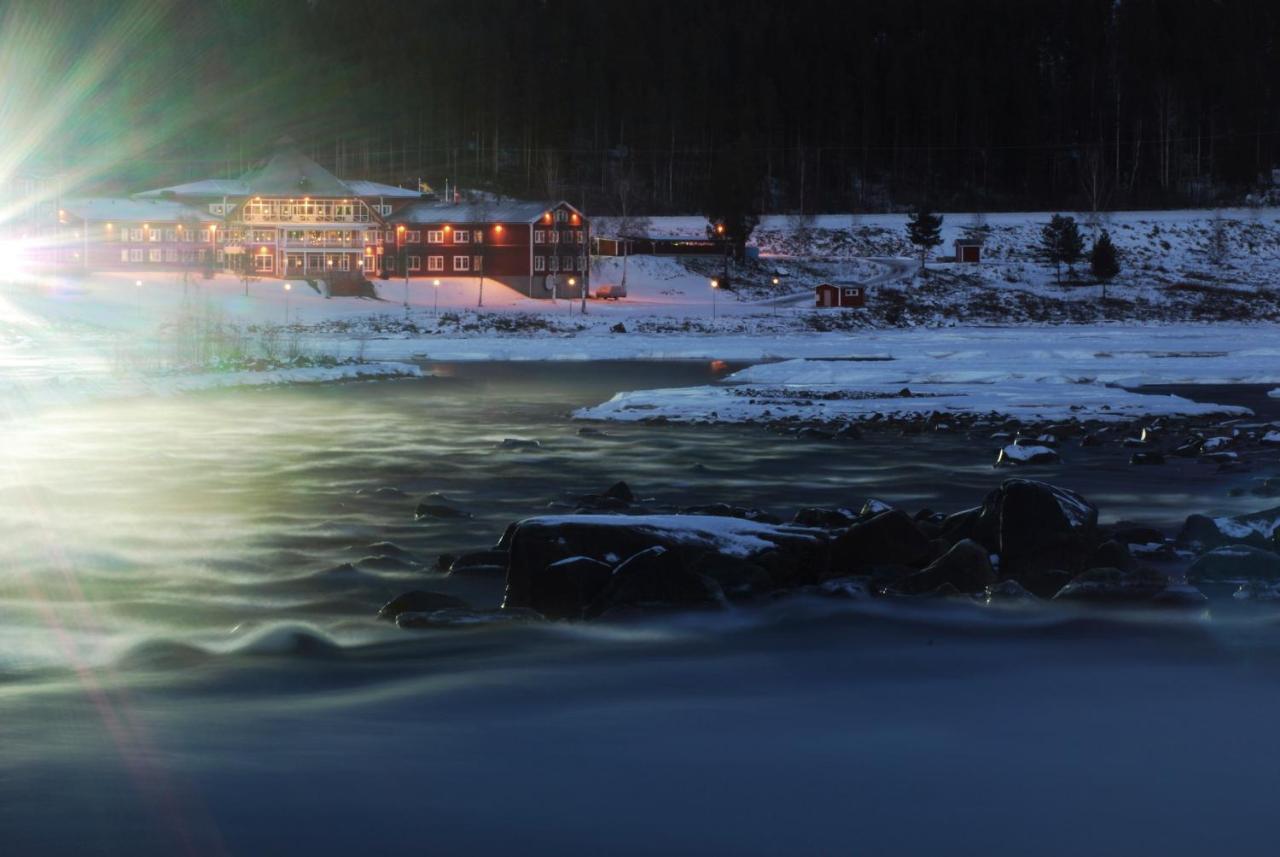 Hotell Storforsen Бредсель Экстерьер фото